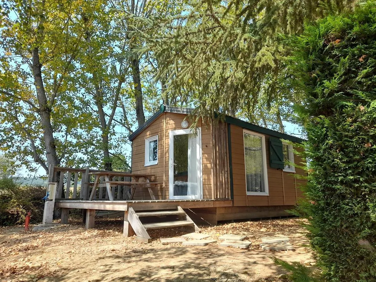 Paradise Challets And Camping Hotel Sarrecave Campingplads