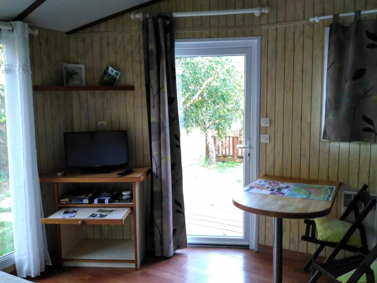 Paradise Challets And Camping Hotel Sarrecave 0*,  Frankrig