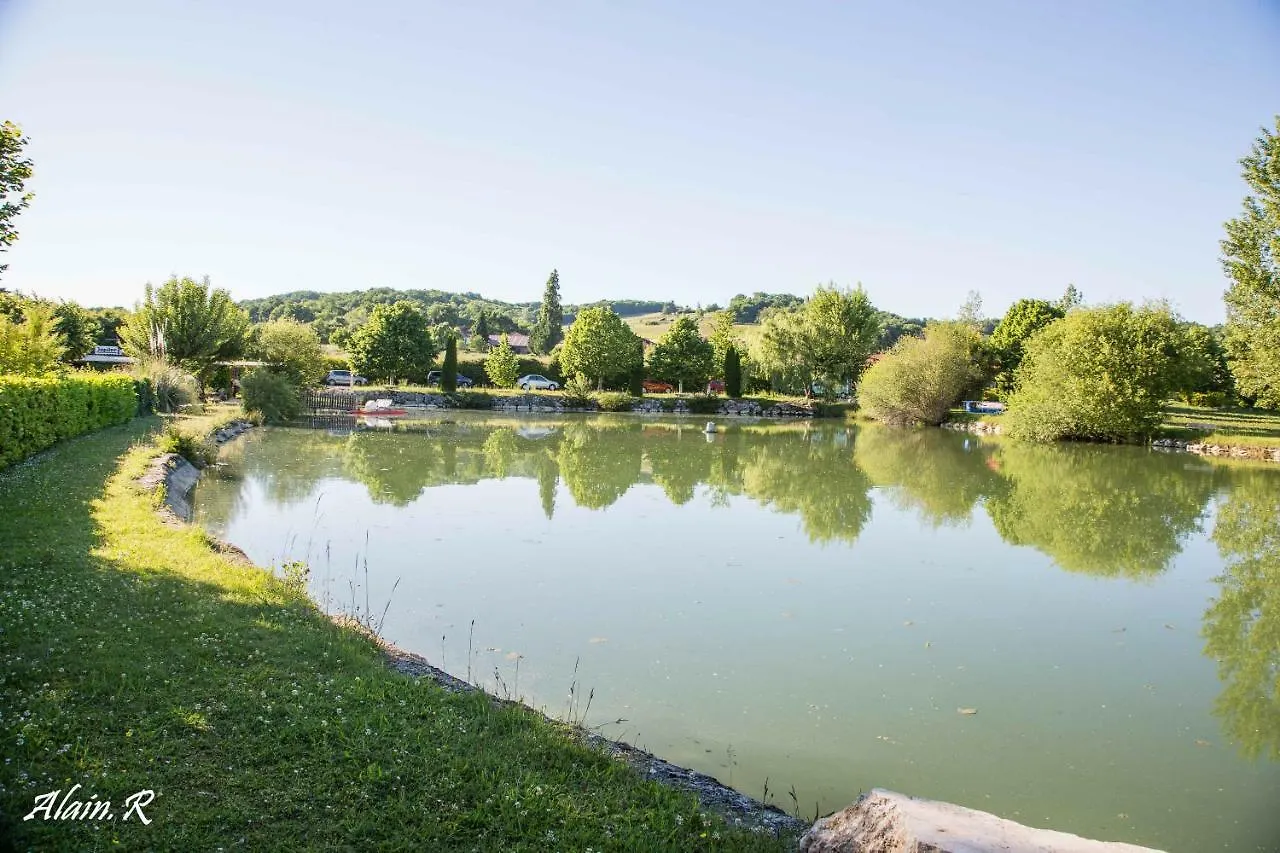 Paradise Challets And Camping Hotel Sarrecave